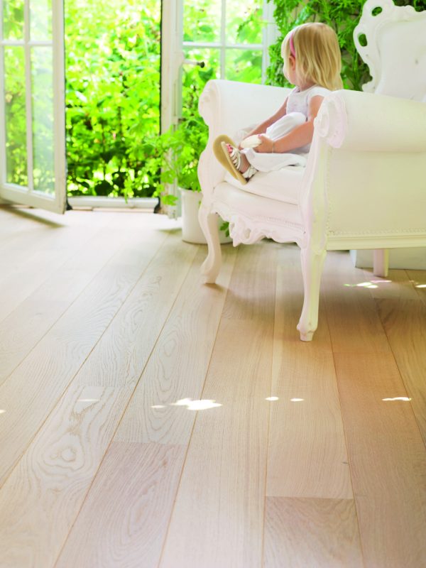 Three-layer parquet Quick-Step Palazzo Polar Oak Matt PAL1340S