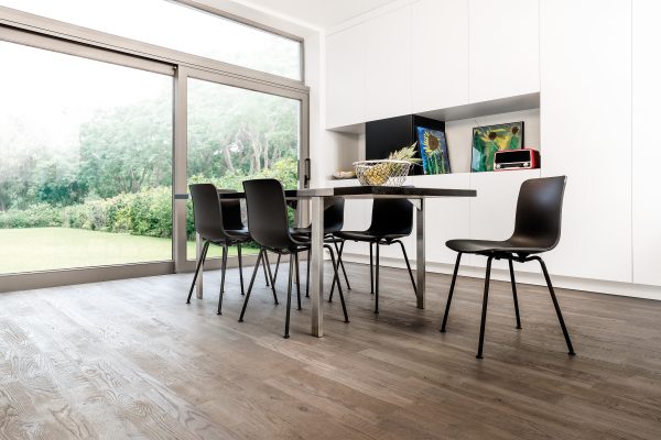 Three-layer parquet Quick-Step Variano Royal grey oak oiled VAR1631S