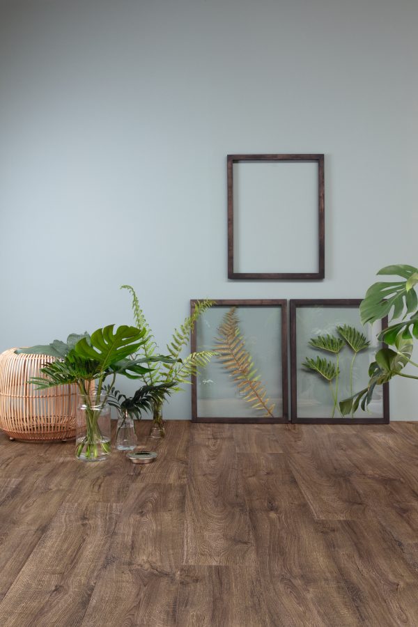 Vinyl flooring Quick-Step Bloom Autumn oak chocolate AVMPU40199