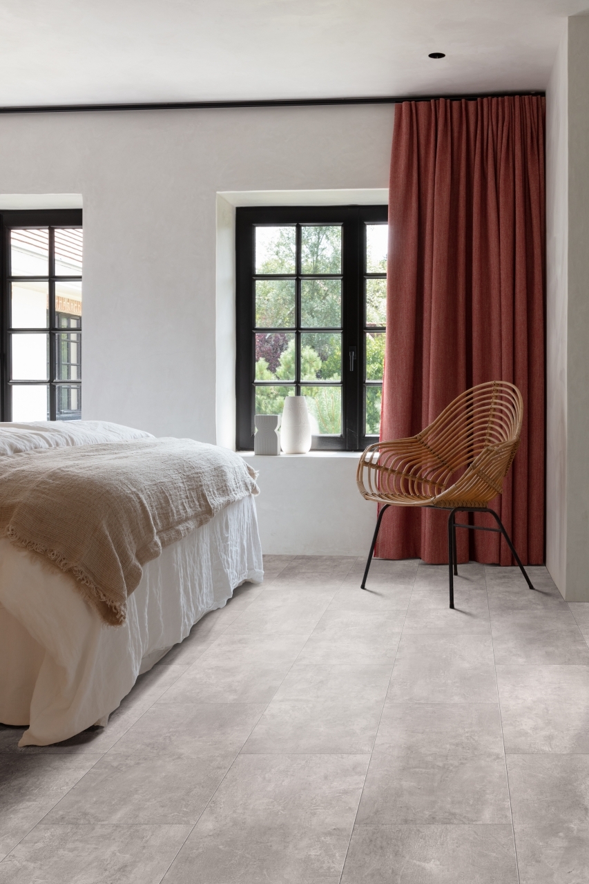 vinyl-grida-module-laid-jetstone-46934
