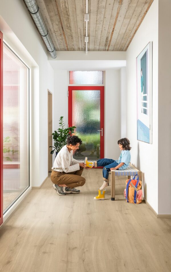 Quick-Step lamināts Majestic Desert Oak Light Natural MJ3550 32. klase