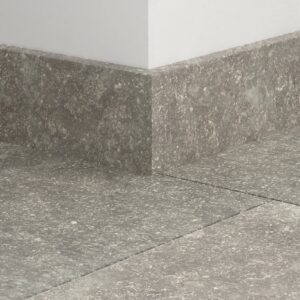 Laminēta grīdlīste Quick-Step 14*77*2400mm QSPSKR05485