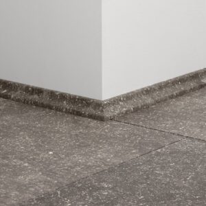 Laminēta grīdlīste Quick-Step 17*17*2400mm QSSCOT05484