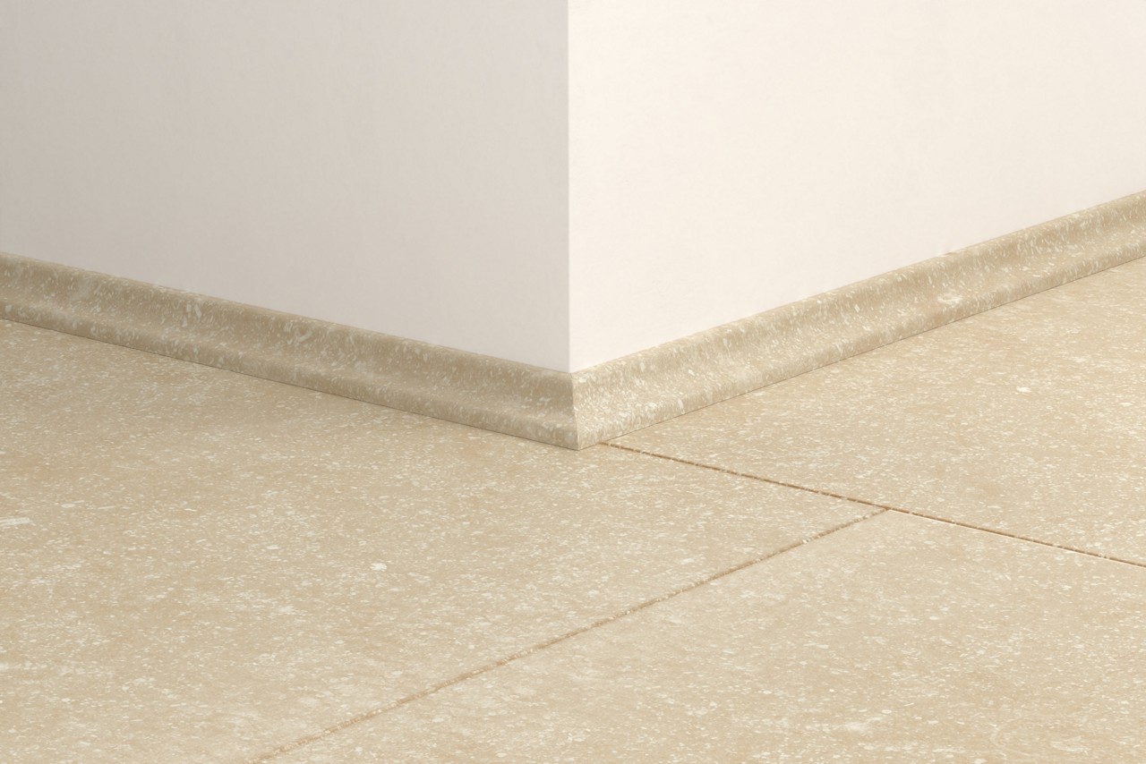 Laminēta grīdlīste Quick-Step 17*17*2400mm QSSCOT05489