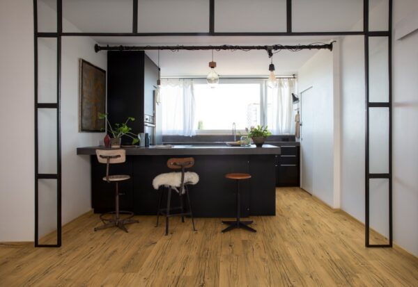 Quick-Step lamināts Capture Cracked oak natural SIG4767 32. klase