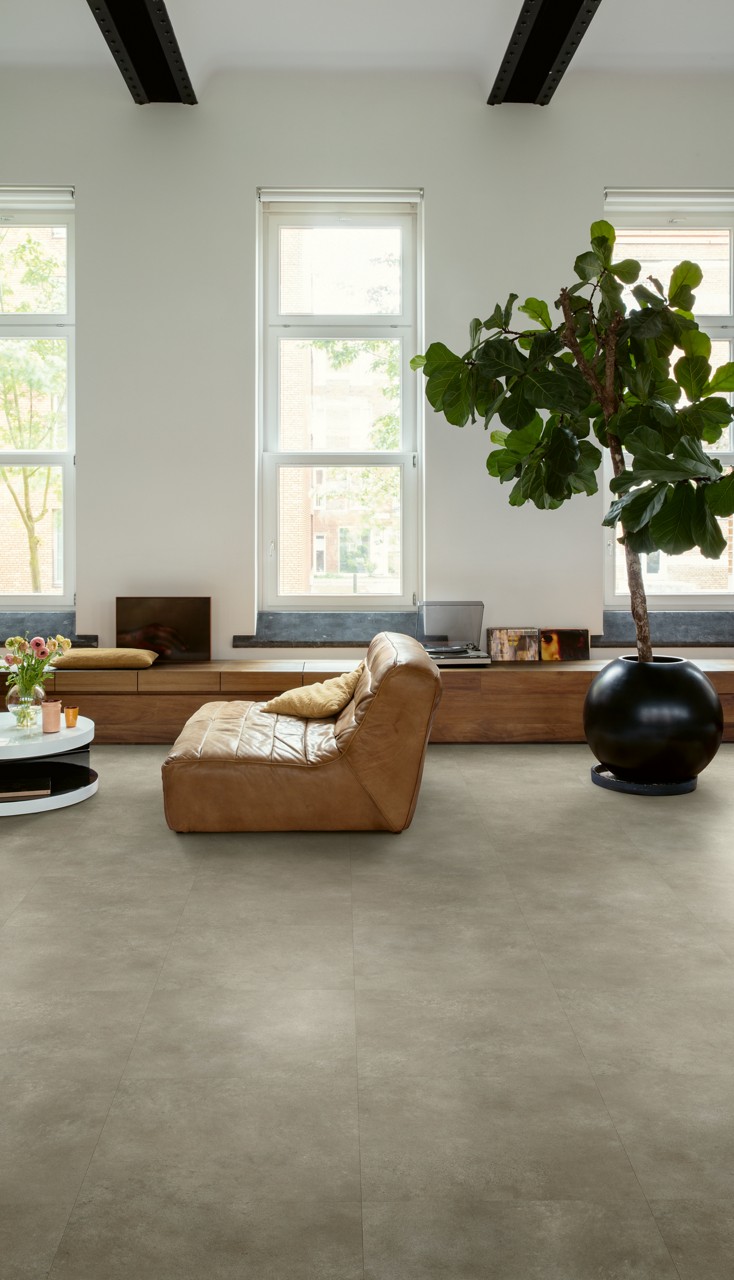 Vinila-grida-Quick-step-blush-cemento-warm-grey-SGTC20309