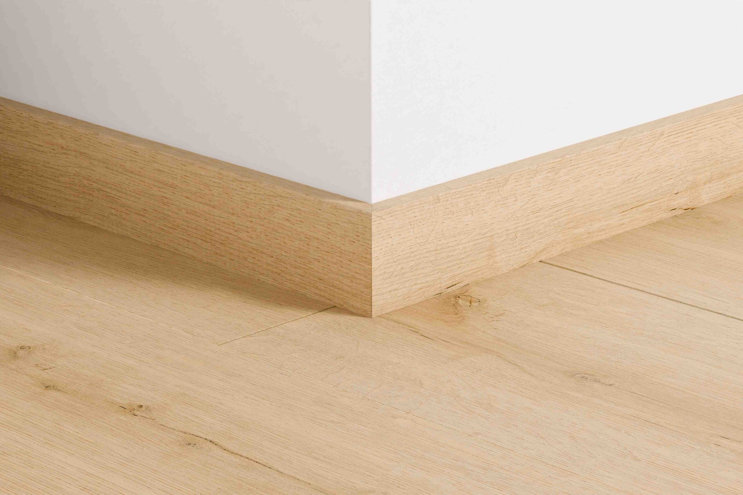 quick-step-skirting-QSSK08255