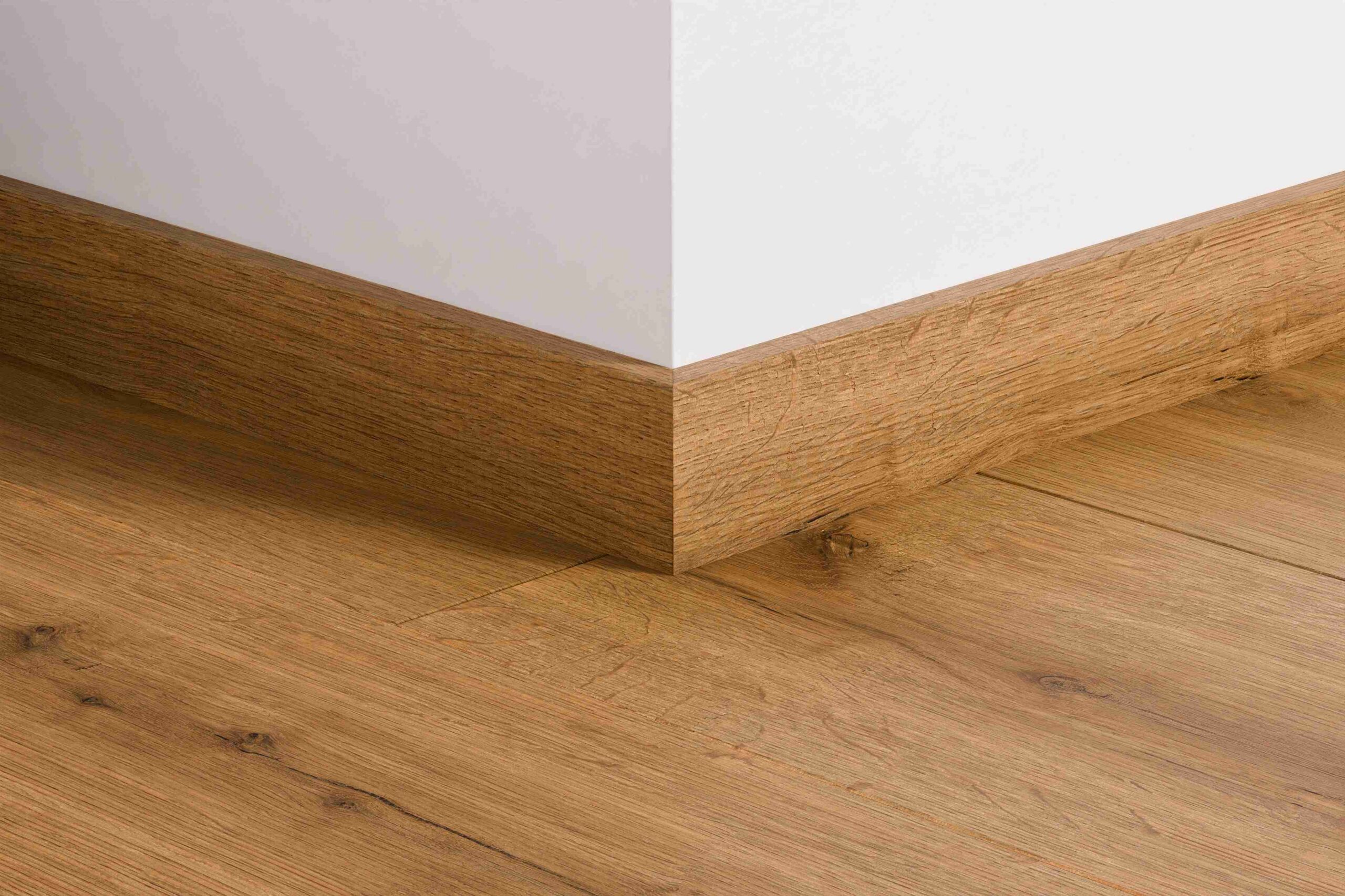 quick-step-skirting-QSSK08256